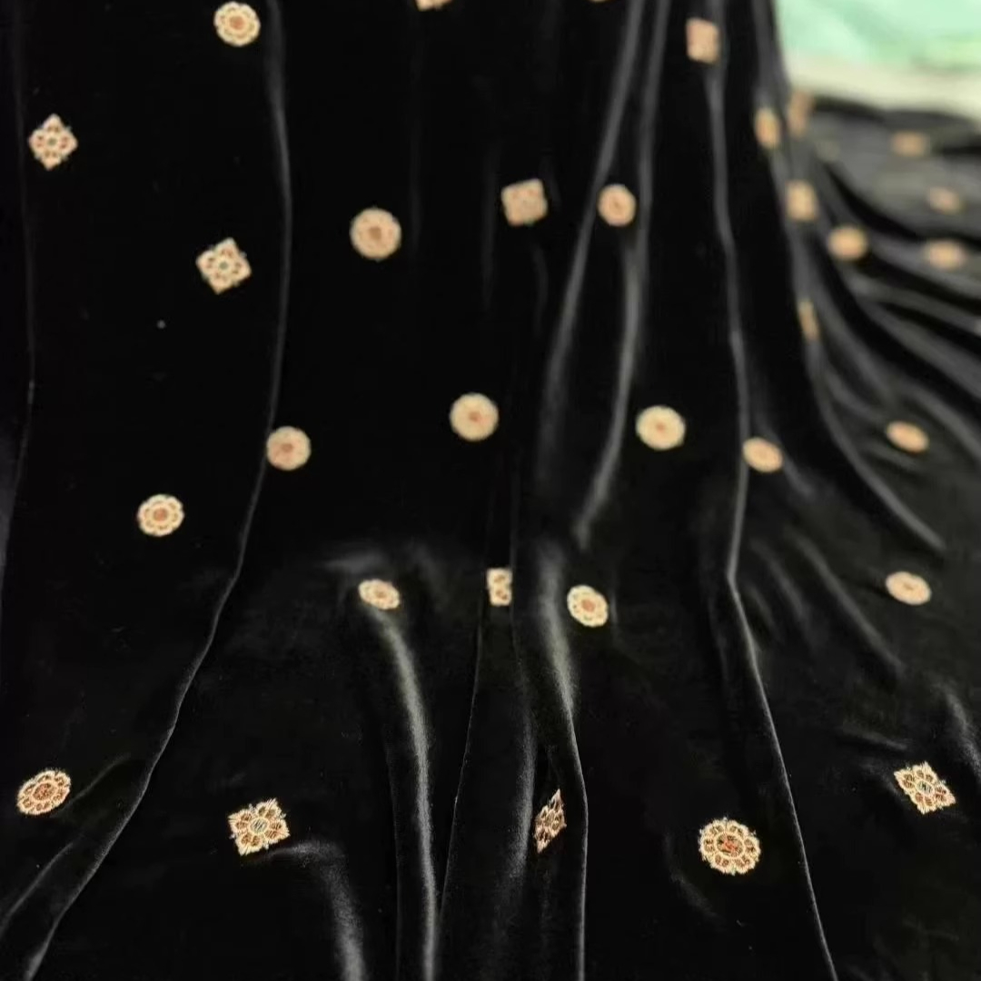 135CM Wide Black Green Embroid - Sewing Velvet Fabric 评论和价格