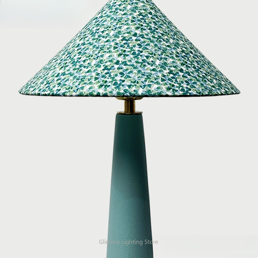 Teal Umbrella Shape Table Lamp - Century Textile & Sewing Supply By Owner 评论和价格