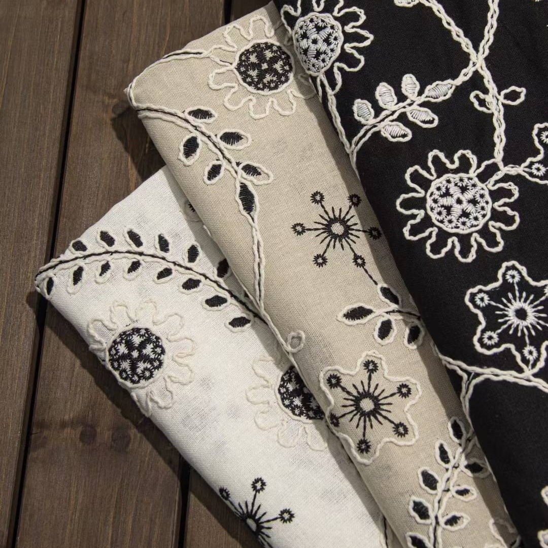 Vintage full-width embroidered - Vintage Sewing Textile 评论和价格